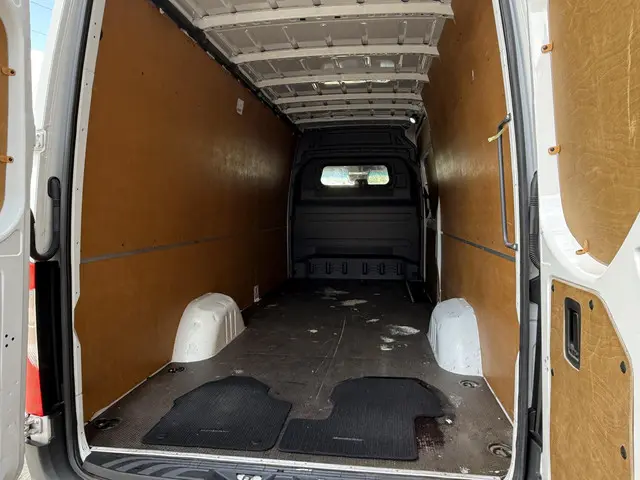Mercedes-Benz Sprinter 315 1.9 CDI L3H2 2021 Diesel 18