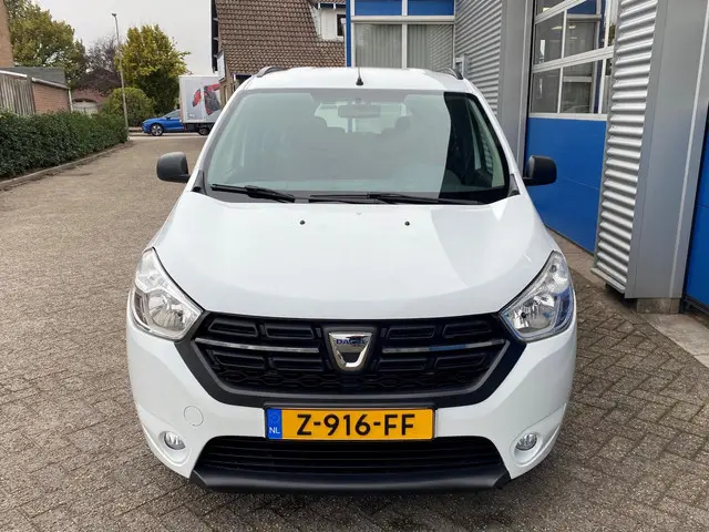 Dacia Lodgy 1.6 SCe 7p. 2019 Benzine 7