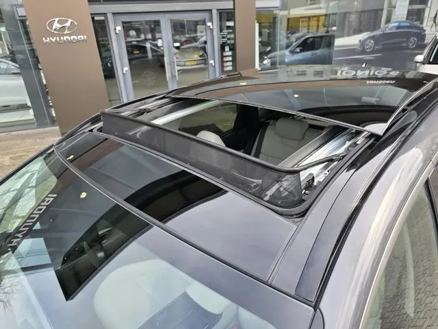 Hyundai Tucson 1.6 VERKOCHT 2025 Hybride Benzine 15