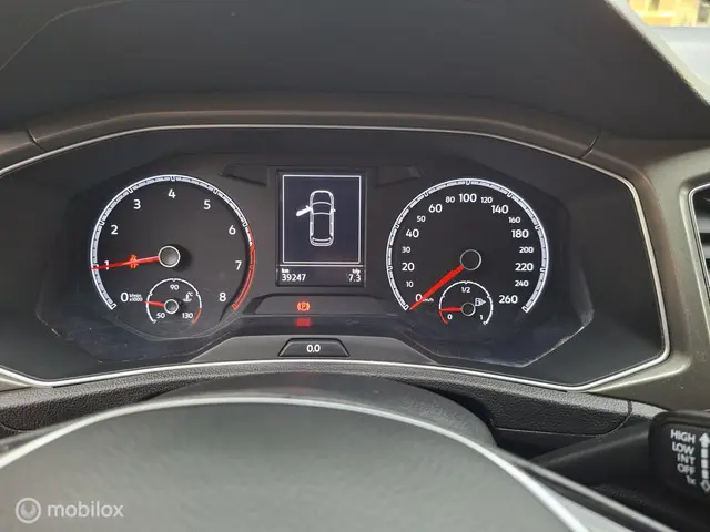 Volkswagen T-Roc 1.0 TSI Style Business 2021 Benzine 16