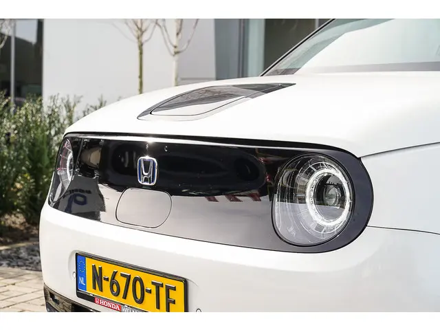 Honda e ADVANCE 17" 2022 Elektrisch 44