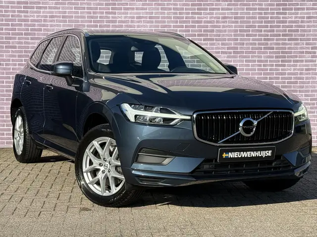 Volvo XC60 2.0 T4 Momentum 2019 Benzine 26
