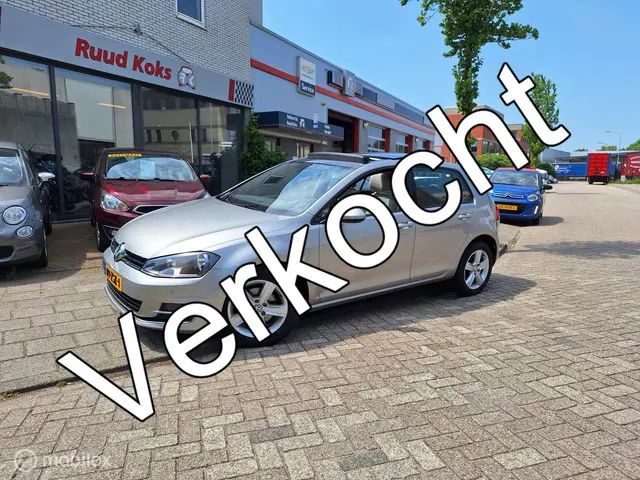 Volkswagen Golf 1.2 TSI HIGHLINE 2013 Benzine