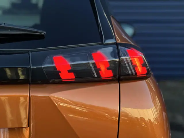 Peugeot e-2008 EV GT 50 kWh 2021 Elektrisch 8