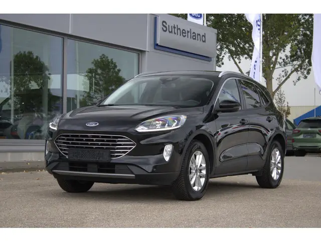Ford Kuga 2.5 FHEV Titanium 2023 Hybride Benzine 4