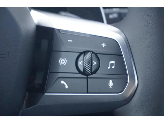 BMW X1 xDrive25e 2025 Hybride Benzine 20