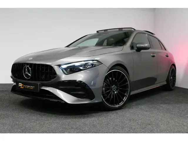 Mercedes-Benz A-Klasse 200 AMG Line 2023 Benzine 3