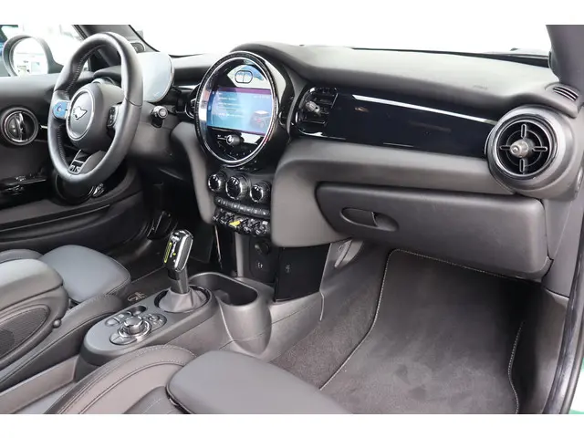 MINI Electric Mini MINI Yours 33 kWh 2021 Elektrisch 9