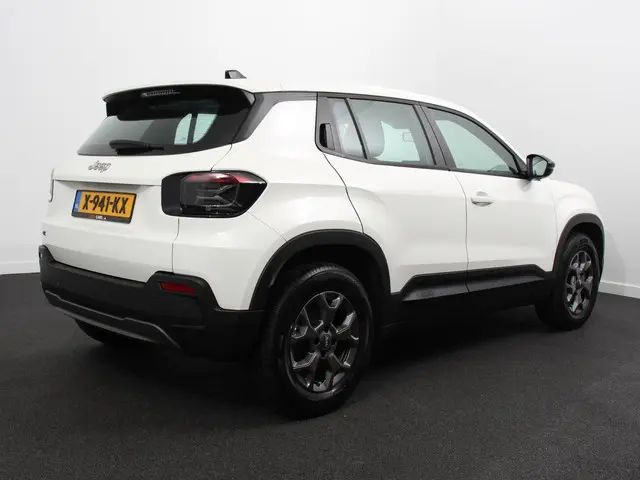 Jeep Avenger Longitude 54 kWh 2023 Elektrisch 6