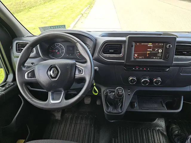 Renault Master 2.3 2020 Diesel 8