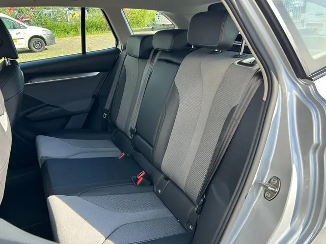 Škoda Enyaq iV 60 1e Eigenaar 2022 Elektrisch 21