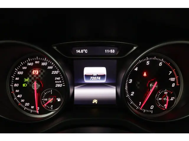 Mercedes-Benz A-Klasse 180 Ambition 2018 Benzine 5