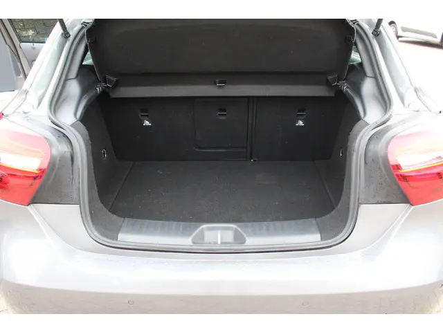 Mercedes-Benz A-Klasse A 160 Ambition 2017 Benzine 10