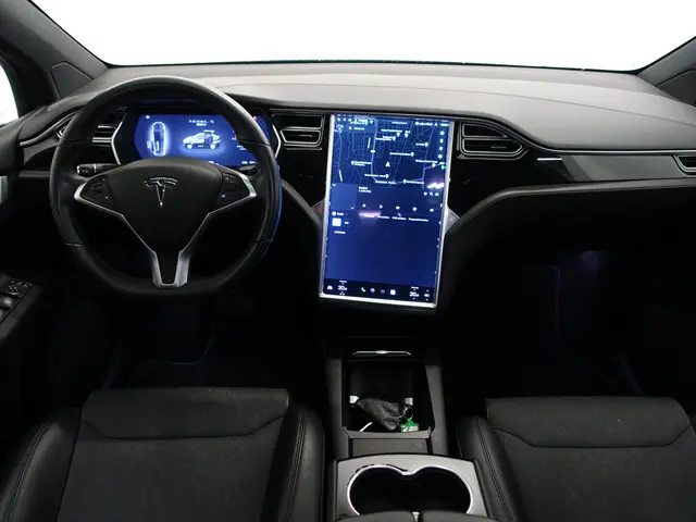 Tesla Model X 90D Performance AWD- 2017 Elektrisch 6
