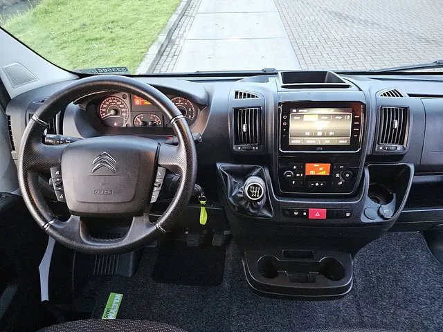 Citroën Jumper 2.2 2024 Diesel 8