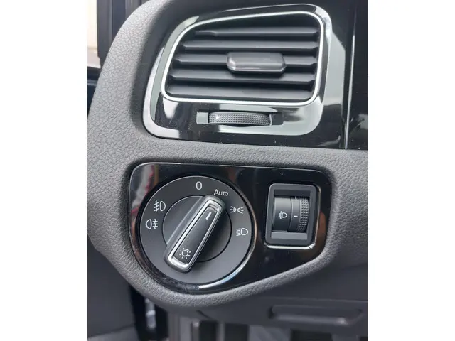 Volkswagen Golf 1.2 TSI Highline 2016 Benzine 29