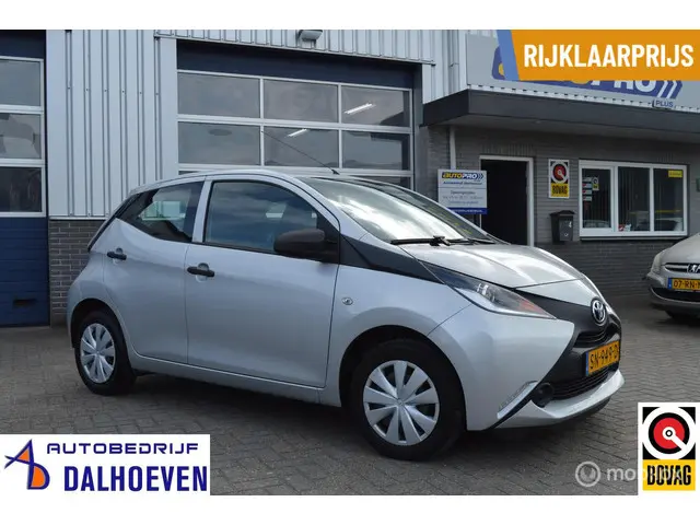 Toyota Aygo 1.0 VVT-i x 2018 Benzine 11