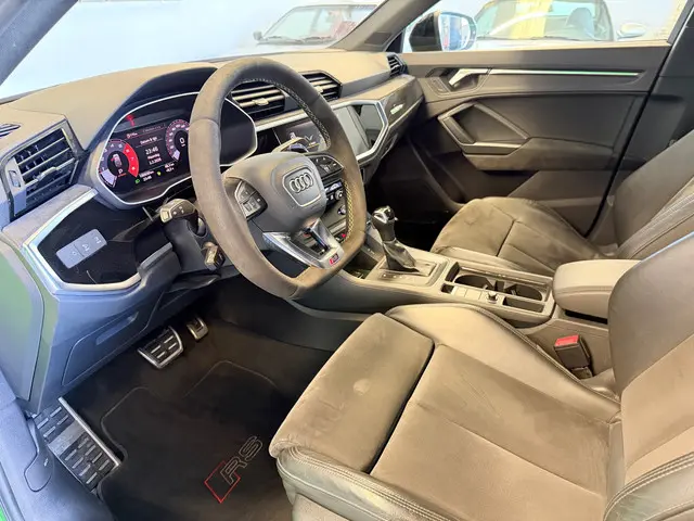 Audi Q3 Sportback TFSI RS inruil mogelijk 2020 Benzine 12