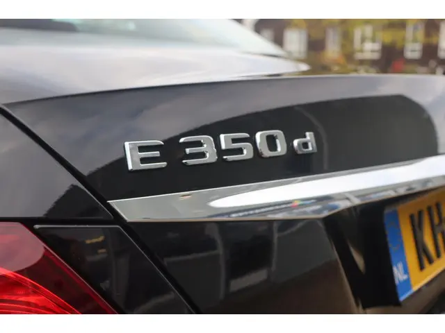 Mercedes-Benz E-Klasse 350 d Ambition 2016 Diesel 8