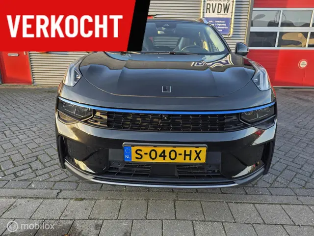 Lynk & Co 01 1.5 2023 Hybride Benzine 2