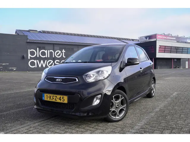 Kia Picanto 1.0 CVVT ISG Design Edition 2013 Benzine 5