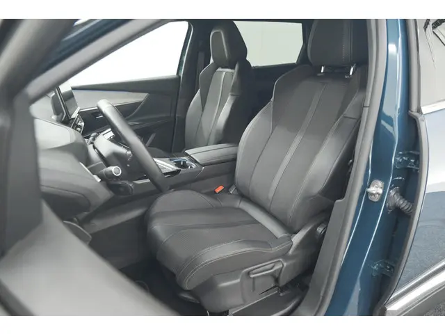 Peugeot 5008 PureTech 130 GT 2024 Benzine 29