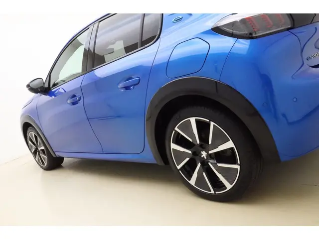 Peugeot e-208 EV GT Pack 50 kWh 2022 Elektrisch 17