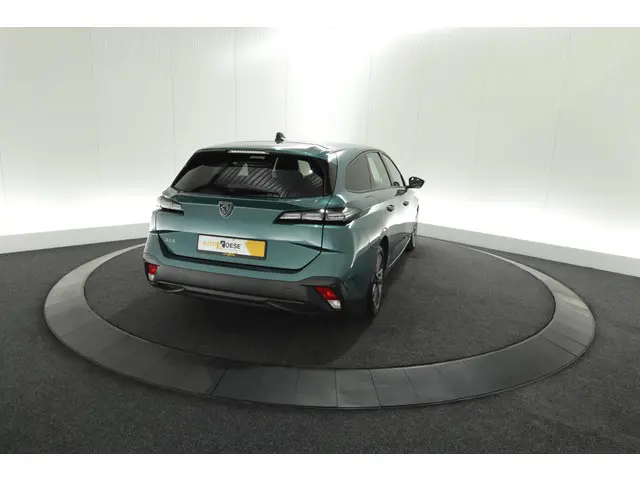Peugeot 308 SW PureTech 130 EAT8 Active Pack 2022 Benzine 9