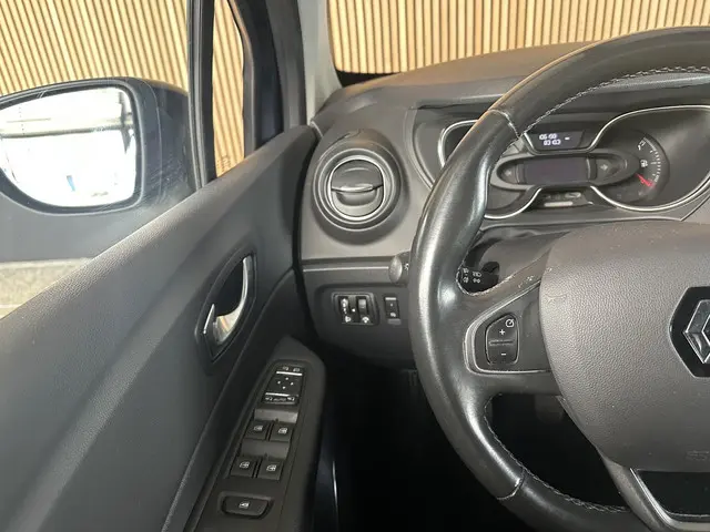 Renault Captur 1.2 TCe Intens 2018 Benzine 4