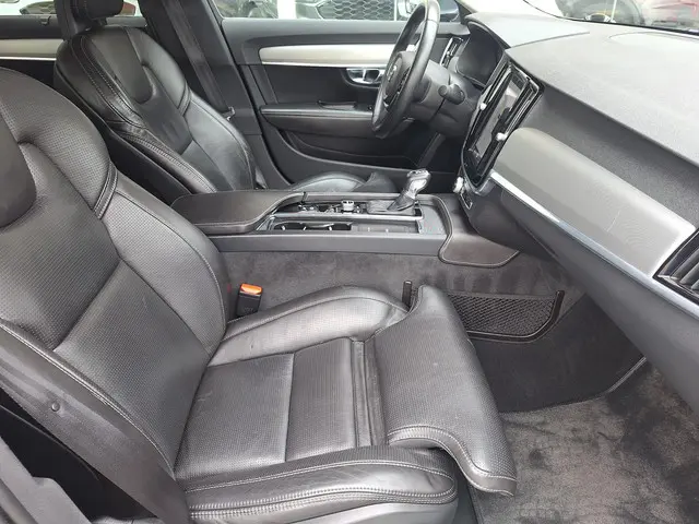 Volvo S90 2.0 T5 Inscription 2017 Benzine 49