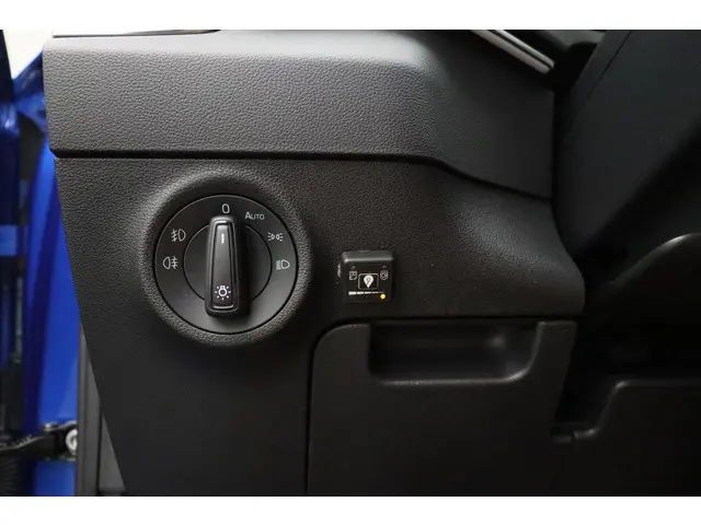 Škoda Karoq 1.5 TSI ACT Sportline Business 2020 Benzine 17