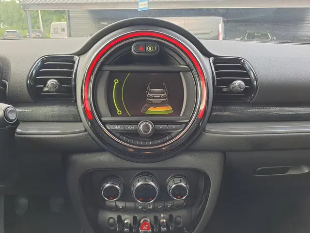 MINI Clubman Mini 1.5 Cooper Salt Business 2017 Benzine 23