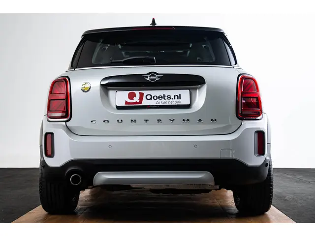 MINI Countryman Cooper SE ALL4 2022 Hybride Benzine 12