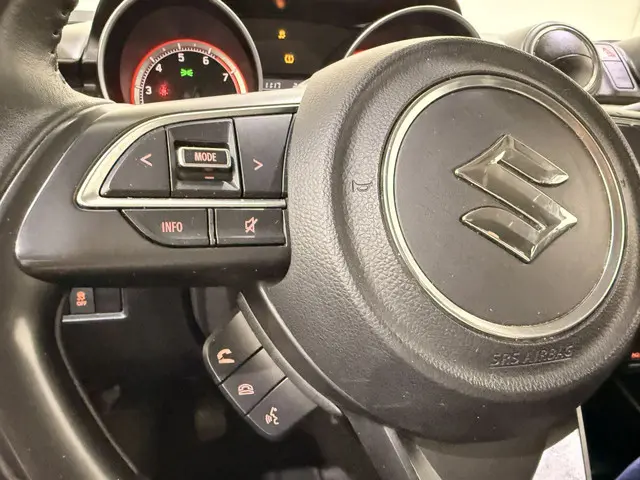Suzuki Swift HB 1.2 Dualjet Select Navi 2019 Benzine 35