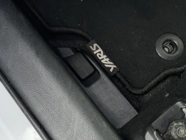 Toyota Yaris 1.0 VVT-i Active 2022 Benzine 12