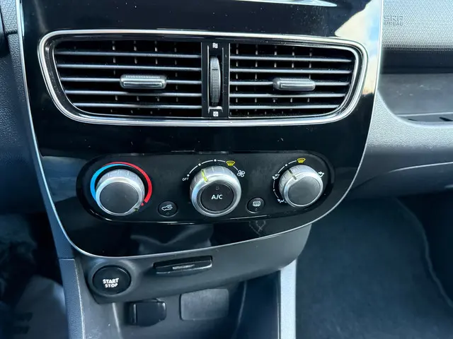 Renault Clio 0.9 TCe Intens 2018 Benzine 18