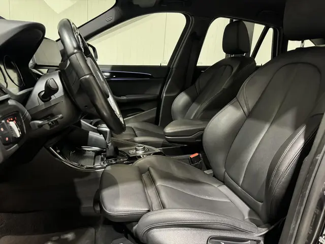 BMW X1 xDrive25e M-Sport 2021 Hybride Benzine 11