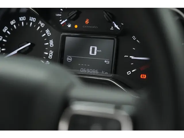 Citroën C3 Aircross PureTech 110 Shine 2021 Benzine 36