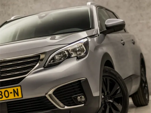 Peugeot 5008 1.2 PureTech Sport 7 Persoons 2019 Benzine 15