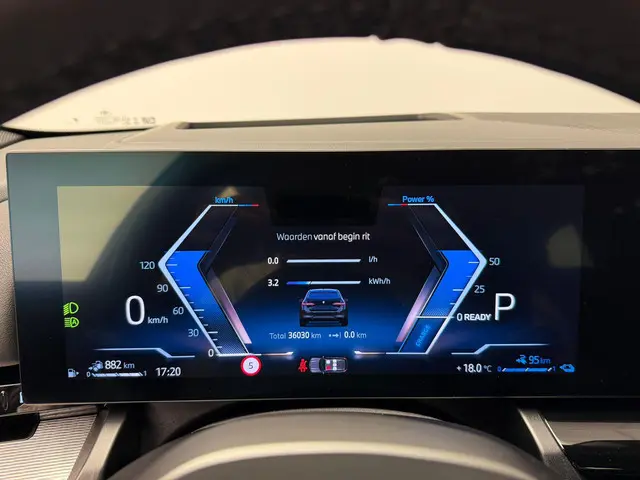 BMW 5 Serie Touring 530e 2024 Hybride Benzine 28