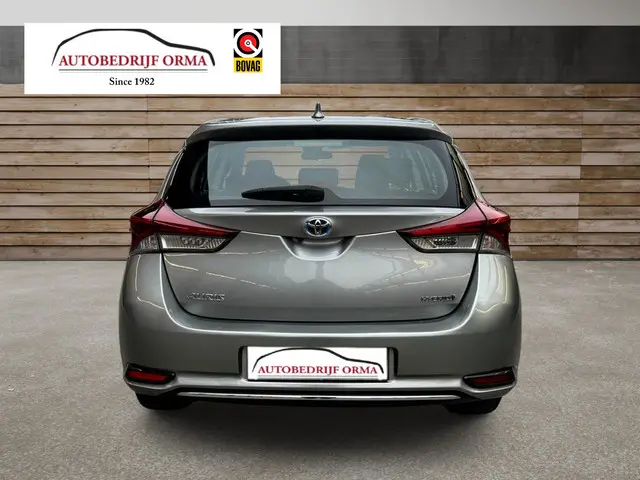 Toyota Auris 1.8 Hybrid Dynamic 2018 Hybride Benzine 5