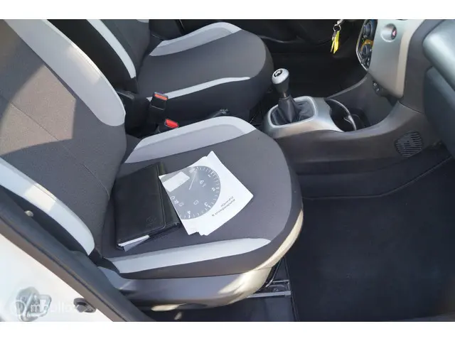 Toyota Aygo 1.0 VVT-i x-play 2016 Benzine 15
