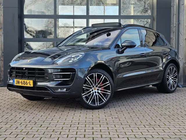 Porsche Macan 3.6 Turbo 2016 Benzine