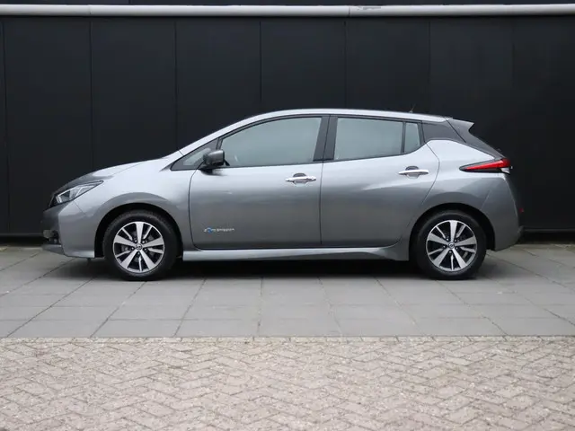 Nissan Leaf 2