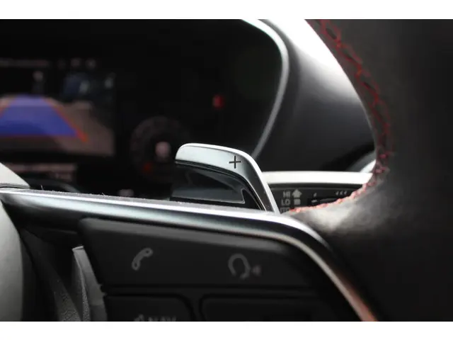 Audi TT 2.5 TFSI TT RS quattro 2016 Benzine 39