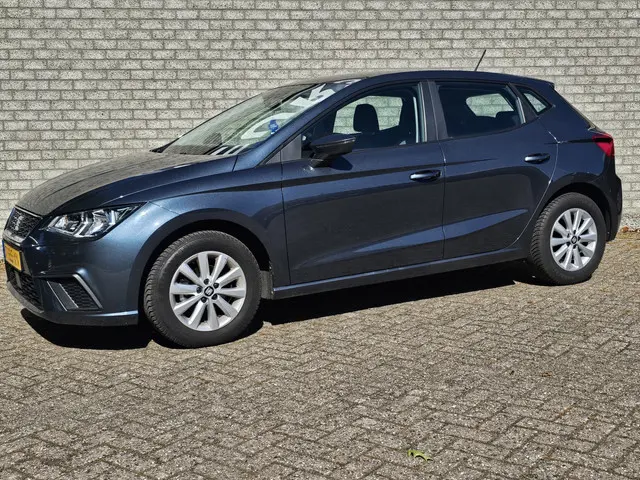 SEAT Ibiza 1.0 MPI Reference Airco/Pdc/Navi 2020 Benzine 2