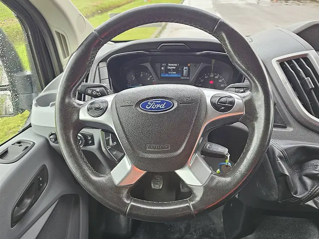 Ford Transit 2.0 2018 Diesel 11