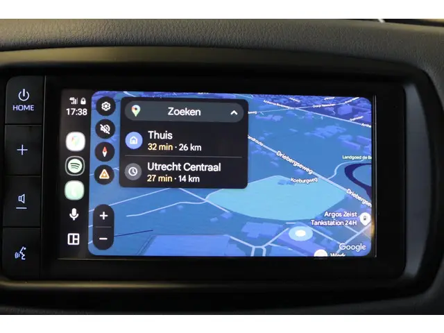 Toyota Yaris 1.5 Hybrid Dynamic 2020 Hybride Benzine 12