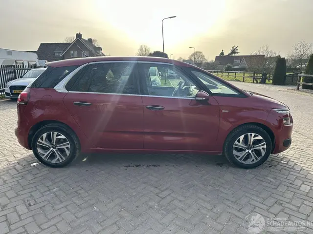 Citroën C4 Picasso 1.2 PureT. Exclusive 2016 Benzine 5