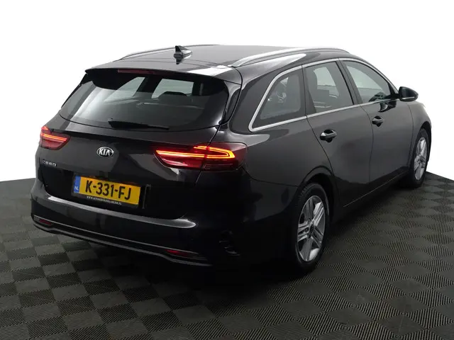 Kia Ceed Sportswagon 1.0 T-GDi DynamicLine- 2021 Benzine 28